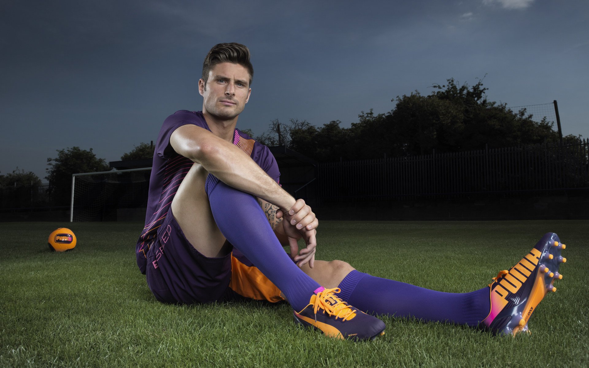 星空中国官网-训练方式多样化促进运动员成长，不同训练方法对运动员体能的影响